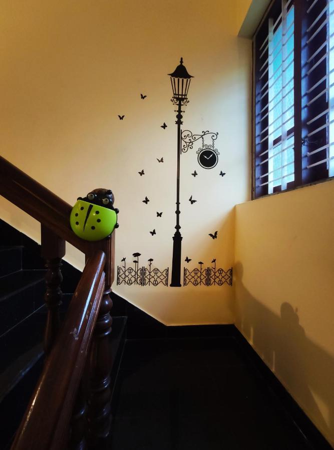 Happy Buddha Homestay Varkala Bagian luar foto