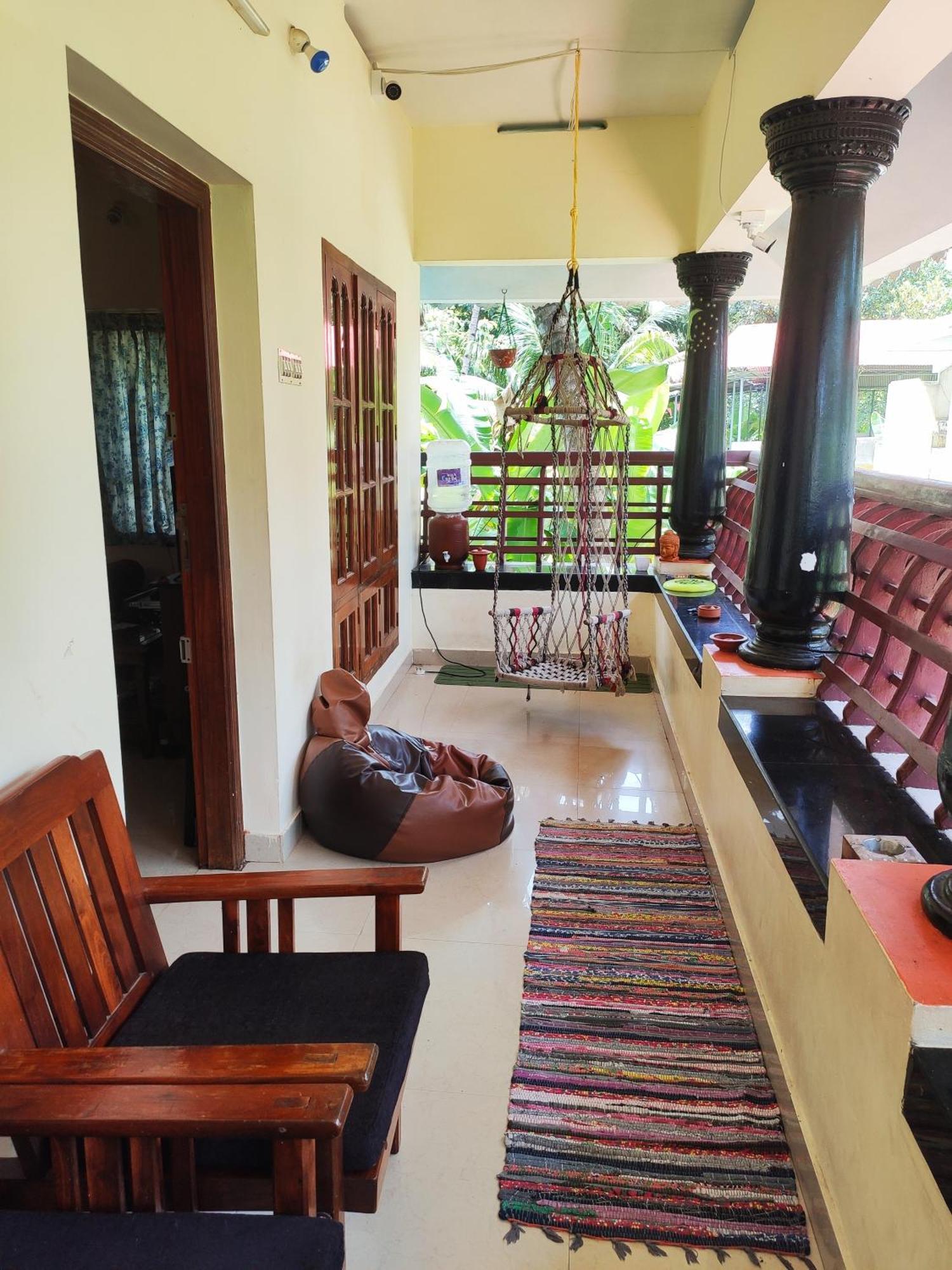 Happy Buddha Homestay Varkala Bagian luar foto